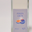 Feigen Likör 容量：200m, 350ml アルコール度数：25% エキス分：19%未満 白イチジク特有のピーチのような芳醇な香りと余韻に残る種の苦み